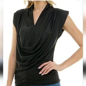 2/$20 Nwt Zac & Rachel 2X Drape Neck Top